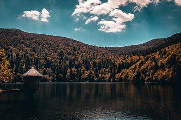 lac du ballon, aux pieds du grand ballon d'alsace