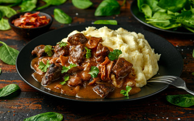Fried Liver, bacon in onion gravy with mashed potato