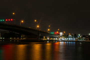 Fototapeta na wymiar Somdet Phra Pinklao Bridge - Night