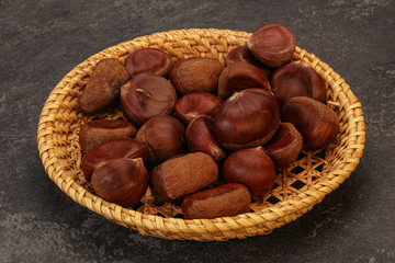 Chestnut heap in the bowl
