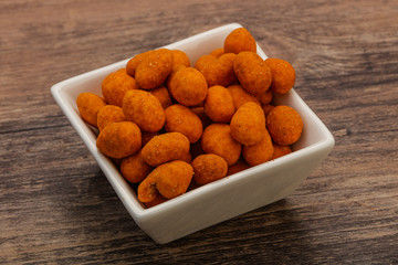 Spicy peanut heap in the bowl
