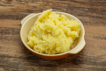 Mashed potato in the bowl