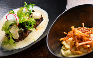 Baked lamb with sweet potato and vegetable