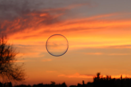 coucher de soleil dans ma bulle - Powered by Adobe