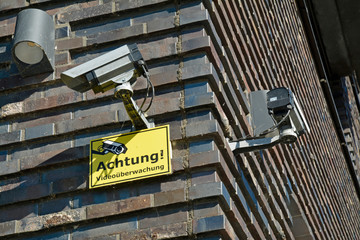 mainz, videoüberwachung an wohnhäusern am alten zollhafen
