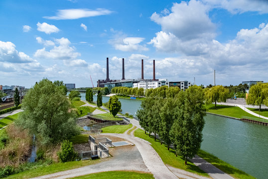Kraftwerk und Autostadt Wolfsburg