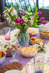 breakfast in the garden