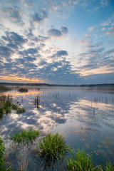 Wschód słońca nad stawem 9 © Sławomir Bodnar