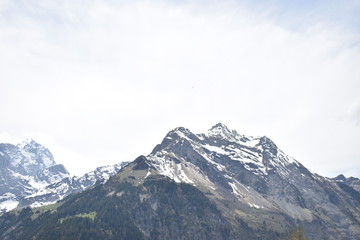 Klausenpass in der Schweiz Berglandschaft 8.5.2020