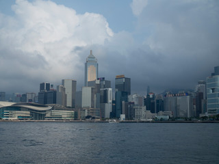 Obraz premium View from a ferry of the skyline of Hongkong Island 