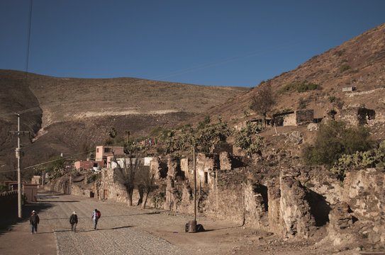 Real de Catorce, San Luis Potosi Mexico- Apr 2013
This ghost town was once a thriving silver mining settlement
Currently has a full-time population of under 1,000 residents. Huichol shamanists place