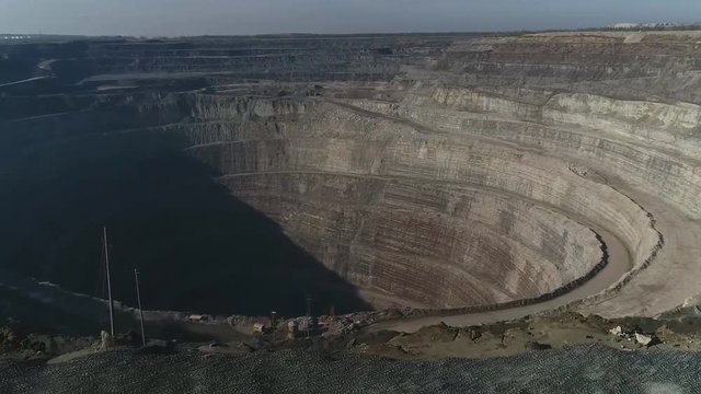Kimberlite pipe "Mir" - indigenous diamond deposits. On the way to the bottom of the spiral 8 kilometers. Diameter 1200 meters depth of 525 meters. Yakutia, northern Russia.