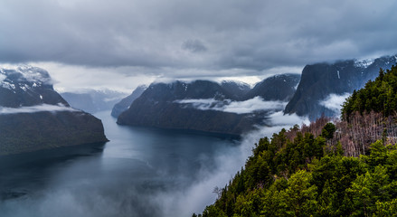  Widok na Aurlandsfjord