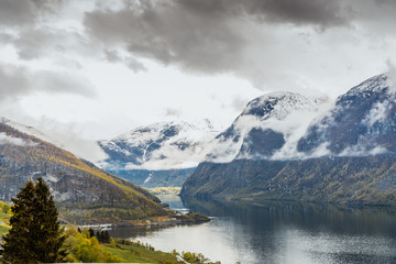  Widok na Aurlandsfjord