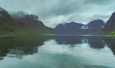  Widok na Aurlandsfjord