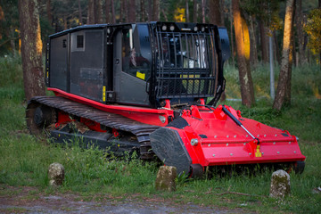 Raptor shredder for forest cleaning in Portugal.