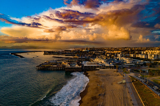 Redondo Beach Harbor Los Angeles County California Coast Empty Curfew Quarantine Lockdown Pandemic 