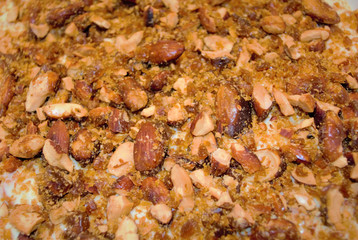 caramelized almond texture