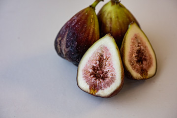 figs on a wooden table