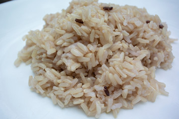 cooked brown rice ready to serve
