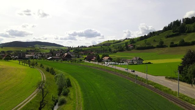 Ein steiler Aufstieg bei Z&auml;ziwil im Emmental