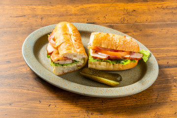 ローストした鴨肉のサンドウィッチ　Roasted duck ham  sandwich