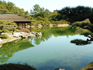 Fototapeta na wymiar 日本、香川県、栗林公園の庭