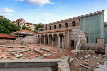 Obraz premium Ruins of Episcopal Basilica complex in town of Sandanski, Bulgaria