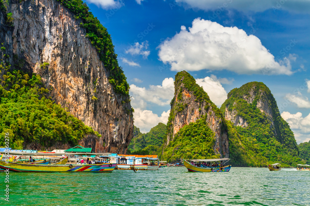 Wall mural Amazing scenery of the Koh Panyee settlement built on stilts at Phang Nga Bay, Thailand