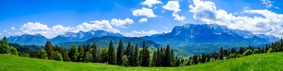 landscape at the wetterstein mountains