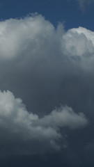 Ciel imposant, gros cumulus