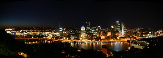Pittsburgh bei Nacht
