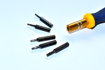 Head from a set of replaceable screwdrivers