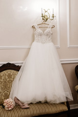 Fototapeta na wymiar Bride's wedding dress