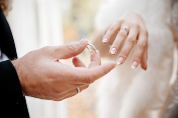 Wedding rings exchange