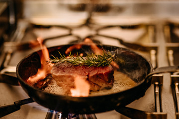 Alles was Dein Herz begehrt! Fleisch, Burger, cocktails
