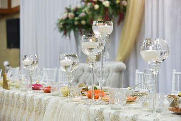 Decoration of wedding tables.