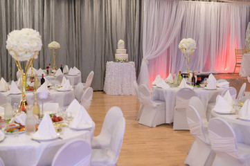 Decoration of wedding tables.