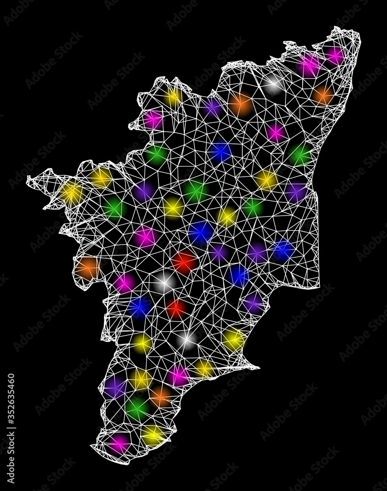 Poster web mesh vector map of tamil nadu state with glare effect on a black background. abstract lines, lig
