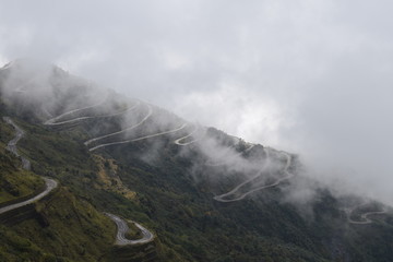 zigzag road in east sikkim
