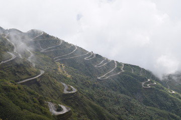 zigzag road in east sikkim