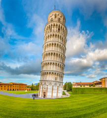 View of the Leaning Tower of Pisa