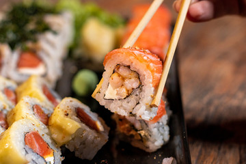 Sushi Restaurante Japonês © Vagner