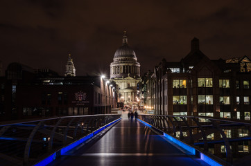 St. Paul from the Millenium Bridge