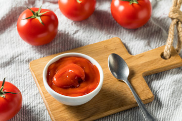 Sweet Organic Red Tomato Ketchup