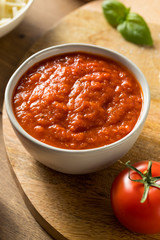 Fresh Organic Basil Tomato Pizza Sauce