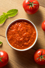 Fresh Organic Basil Tomato Pizza Sauce