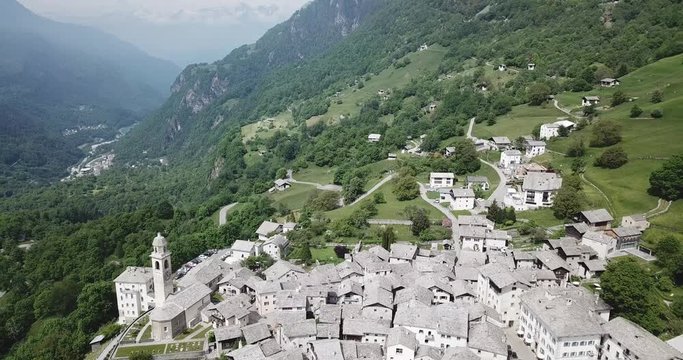 dans le village de Soglio - Suisse