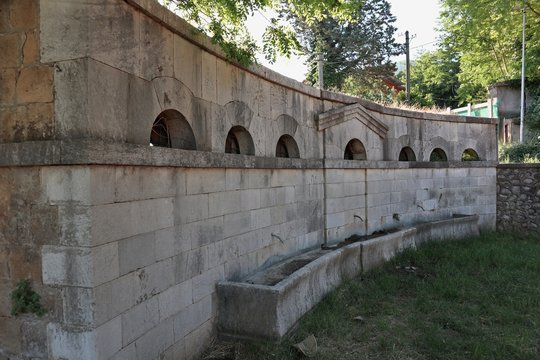 Solopaca - Fontana della Sala presso il ponte Cristina