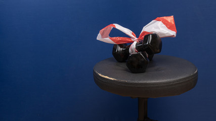Guntels are banned for sports, fitness clubs are closed. dumbbells and ribbon ban